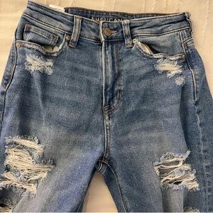 American eagle skinny jeans ripped medium wash size 0 super cute